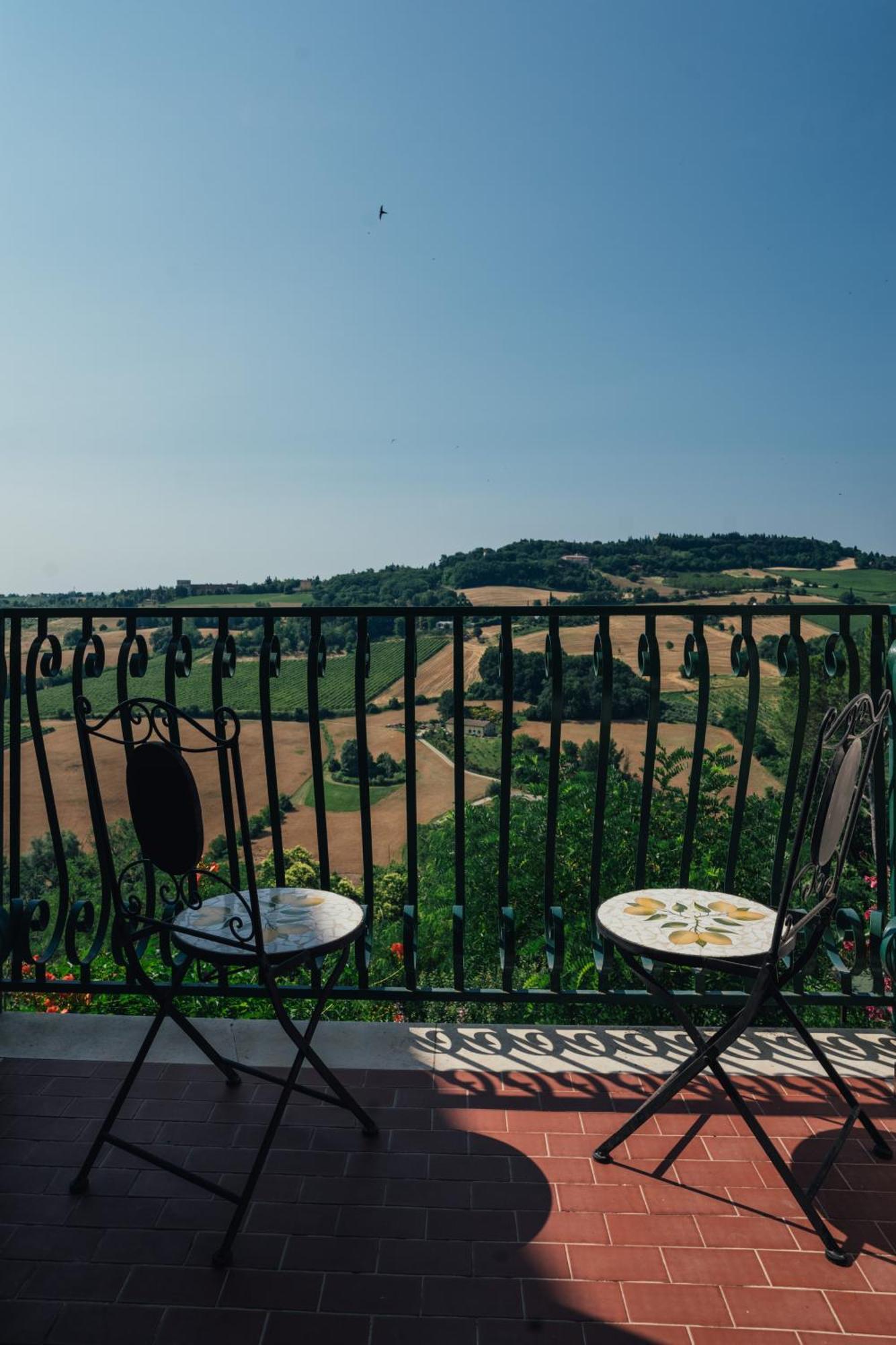 Locanda Dolcevita Dozza Extérieur photo